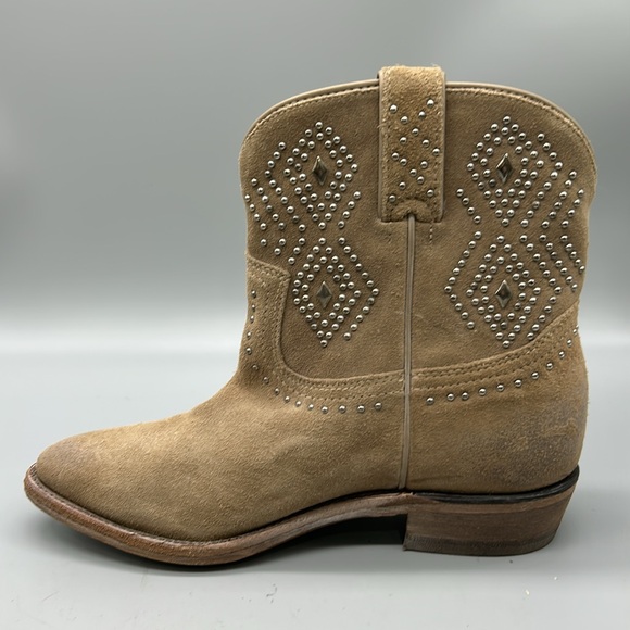 FRYE | BILLY STUD WESTERN BOOTS like new 7.5 - Picture 6 of 12